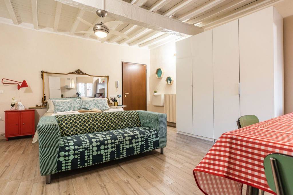 appartamento in vendita a Reggio nell'Emilia in zona Città Storica