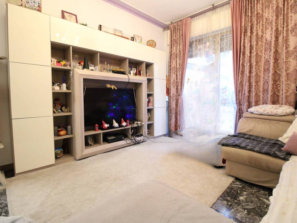 appartamento in vendita a Reggio nell'Emilia in zona Città Storica