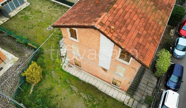 casa indipendente in vendita a Reggio nell'Emilia in zona Santa Croce