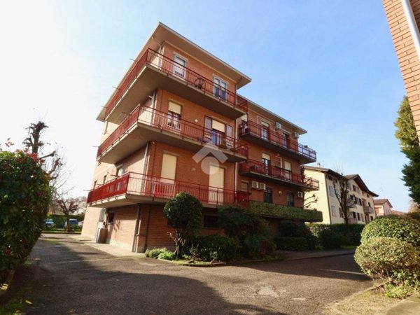 appartamento in vendita a Reggio nell'Emilia in zona Sesso