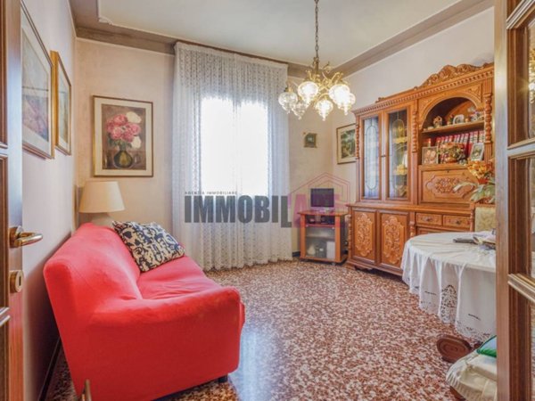 appartamento in vendita a Reggio nell'Emilia in zona Coviolo