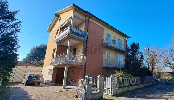 casa indipendente in vendita a Reggio nell'Emilia in zona Cadè / Gaida