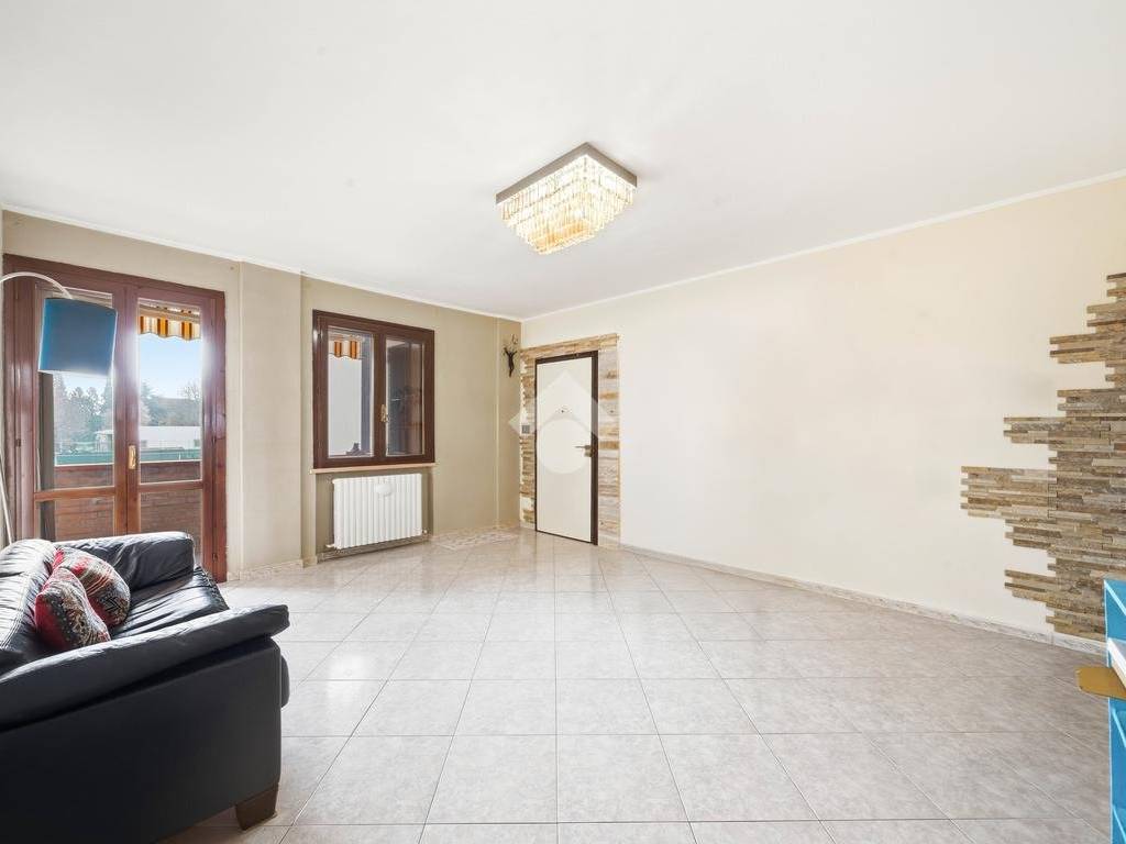 appartamento in vendita a Reggio nell'Emilia in zona Cadè / Gaida