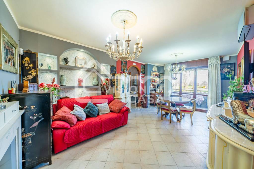 appartamento in vendita a Reggio nell'Emilia in zona Santa Croce