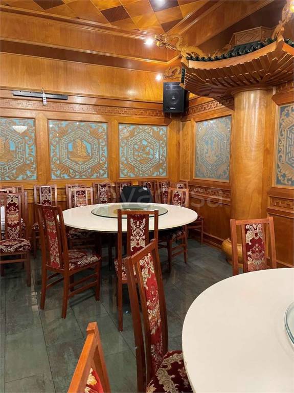 negozio in vendita a Reggio nell'Emilia in zona Gavasseto