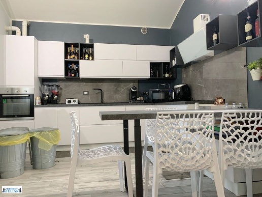 casa indipendente in vendita a Reggio nell'Emilia in zona Roncocesi