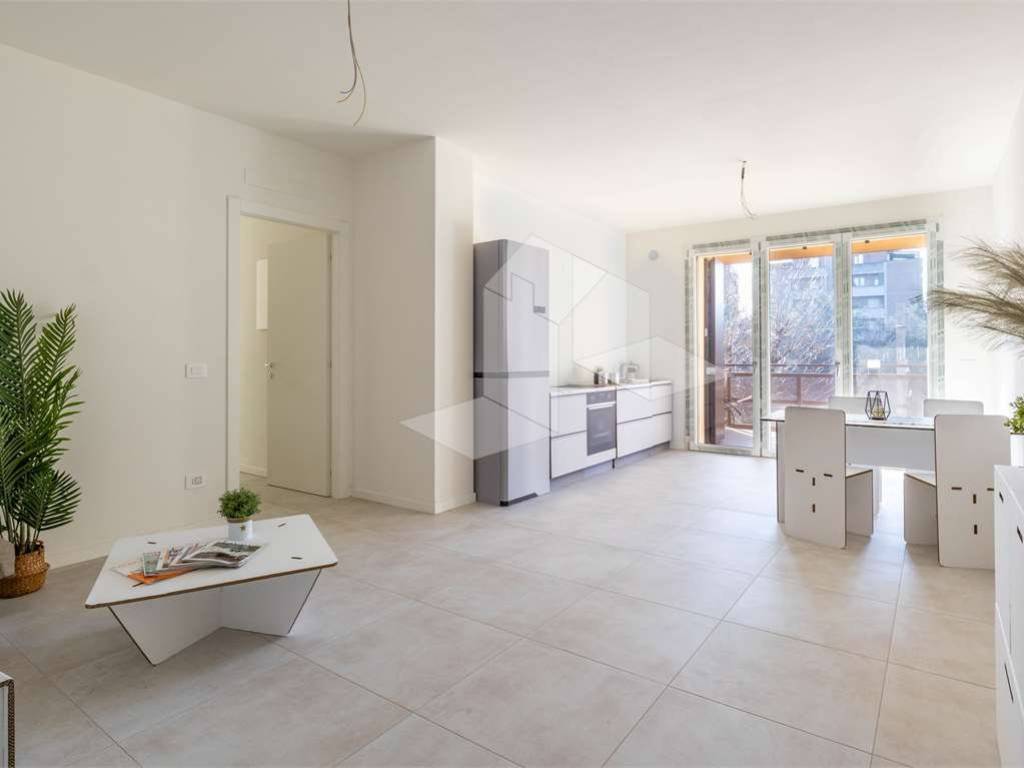 appartamento in vendita a Reggio nell'Emilia in zona Tribunale