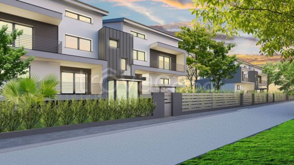 appartamento in vendita a Reggio nell'Emilia in zona Fogliano