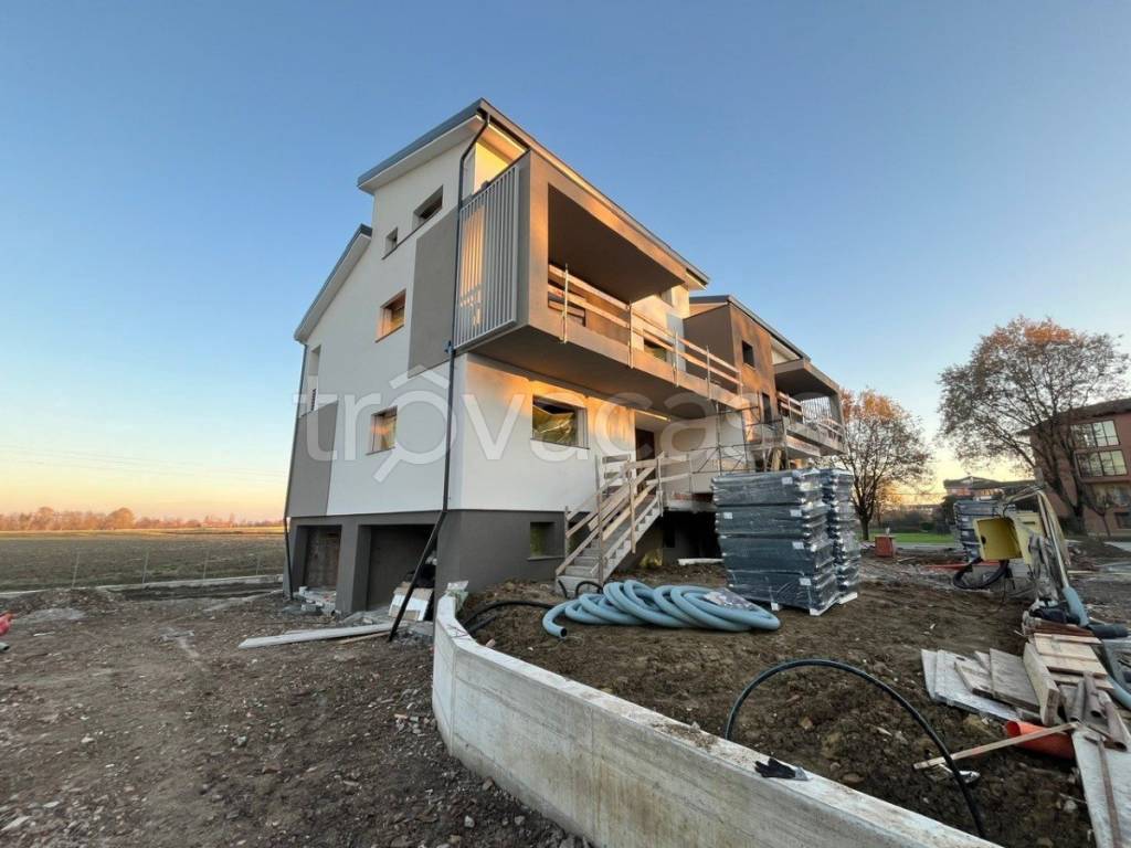 appartamento in vendita a Reggio nell'Emilia in zona Fogliano