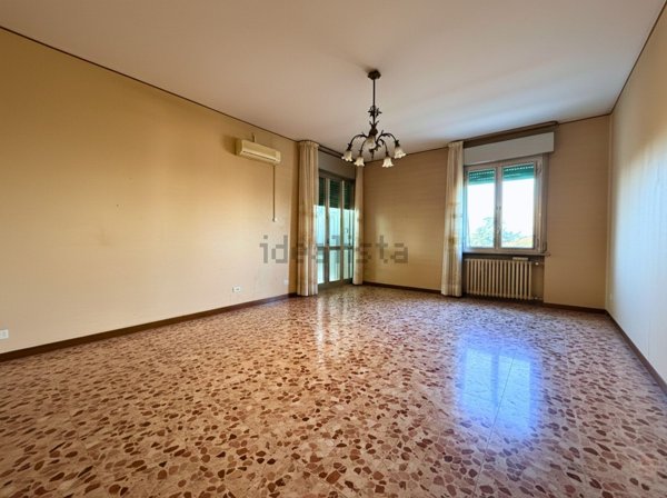 appartamento in vendita a Reggio nell'Emilia in zona Regina Pacis