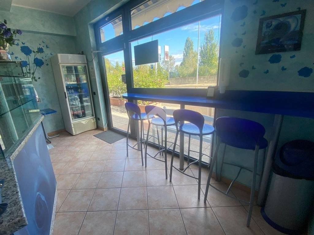 negozio in vendita a Reggio nell'Emilia