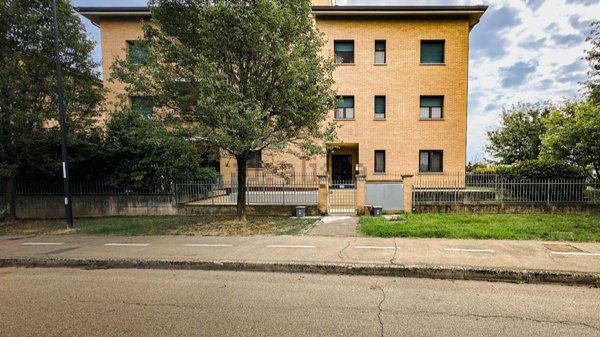 appartamento in vendita a Reggio nell'Emilia in zona Buco del Signore