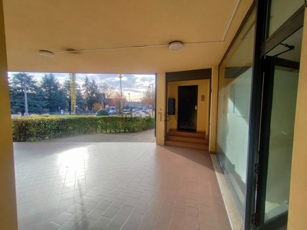 ufficio in vendita a Reggio nell'Emilia in zona Sesso