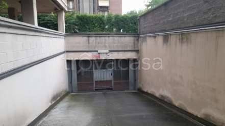 appartamento in vendita a Reggio nell'Emilia in zona Carrozzone