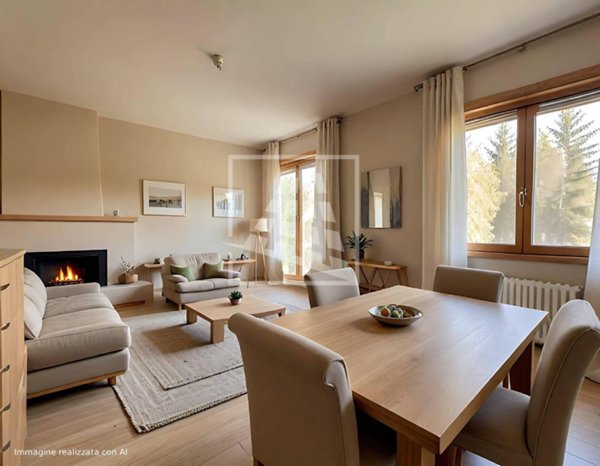 casa indipendente in vendita a Reggio nell'Emilia in zona Città Storica