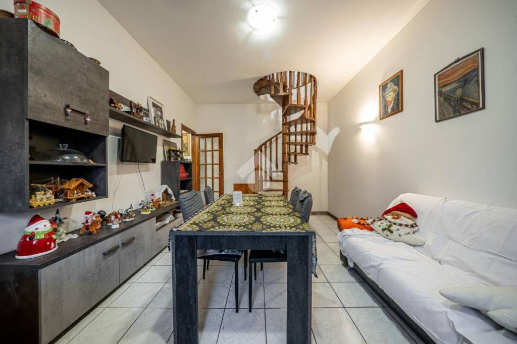 appartamento in vendita a Reggio nell'Emilia in zona Baragalla