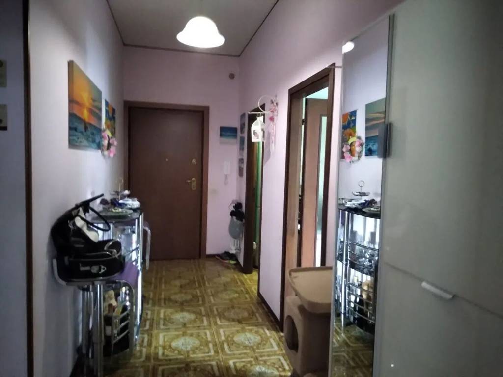 appartamento in vendita a Reggio nell'Emilia in zona Roncina