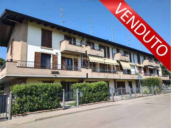 casa indipendente in vendita a Reggio nell'Emilia
