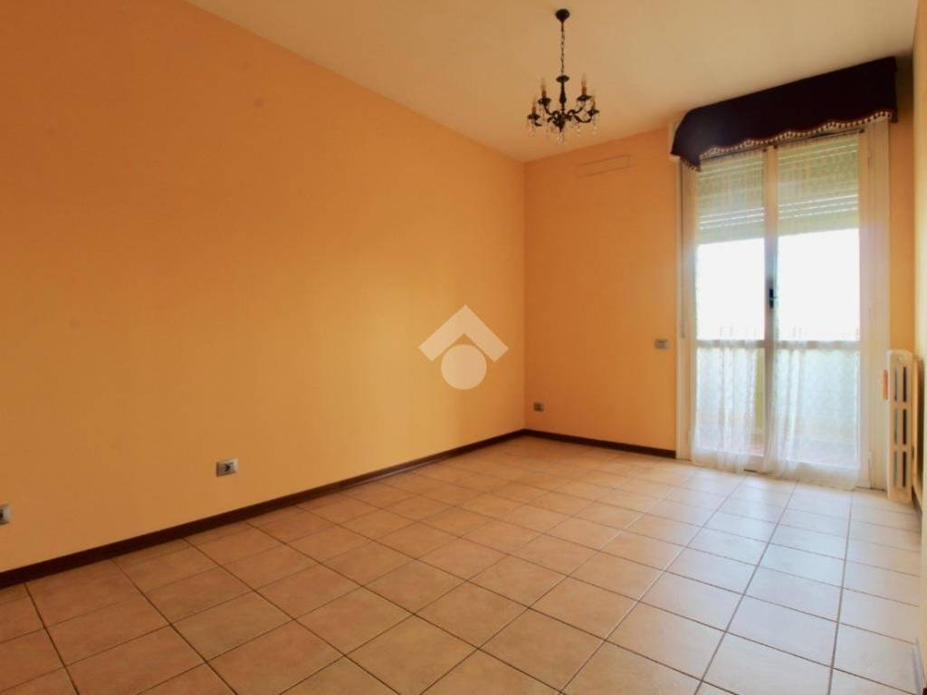 appartamento in vendita a Reggio nell'Emilia in zona Ospizio