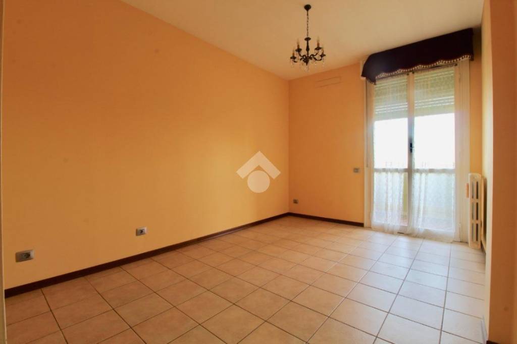 appartamento in vendita a Reggio nell'Emilia in zona Ospizio