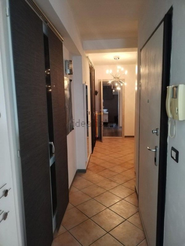 appartamento in vendita a Reggio nell'Emilia in zona Compagnoni / Migliolungo