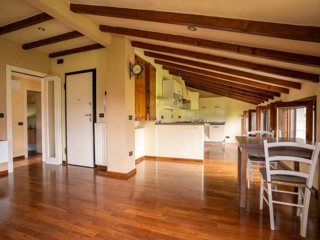 appartamento in vendita a Reggio nell'Emilia in zona Codemondo