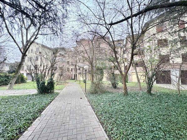 appartamento in vendita a Reggio nell'Emilia in zona Regina Pacis