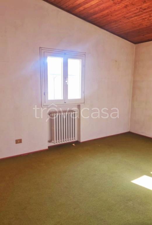 casa indipendente in vendita a Reggio nell'Emilia in zona Carrozzone