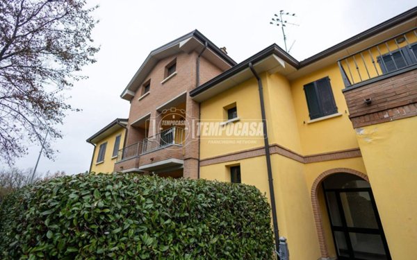 appartamento in vendita a Reggio nell'Emilia in zona Rivalta