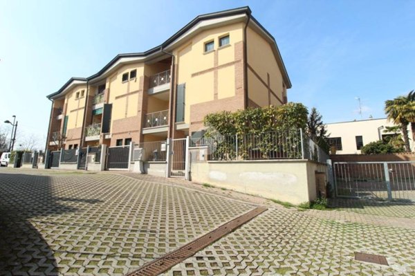 casa indipendente in vendita a Reggio nell'Emilia in zona Buco del Signore