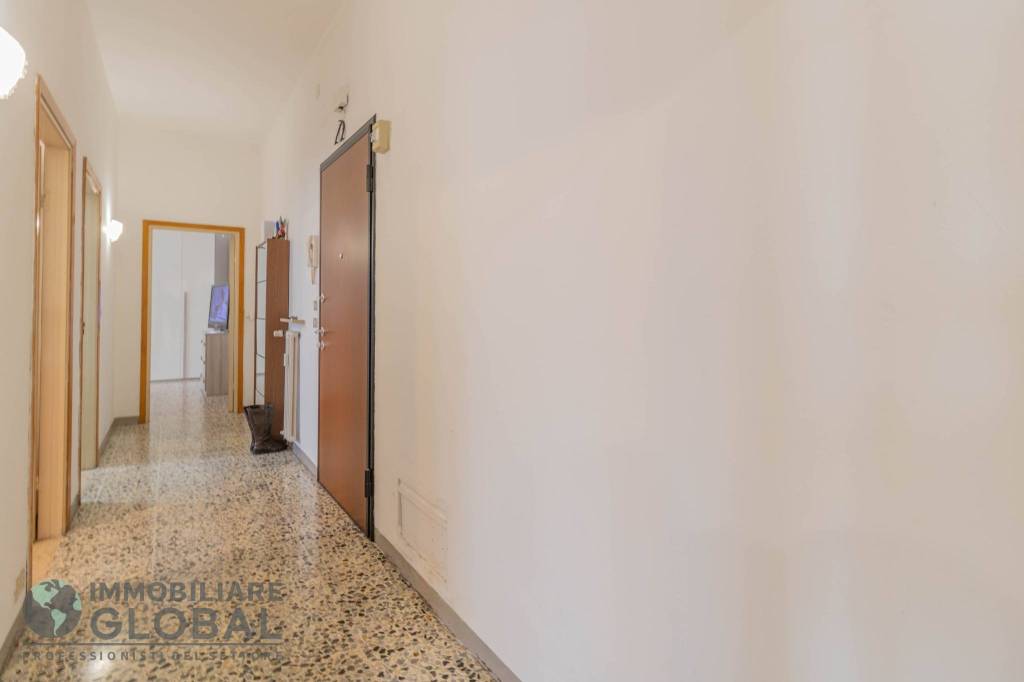 appartamento in vendita a Reggio nell'Emilia in zona Regina Pacis