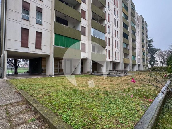 appartamento in vendita a Reggio nell'Emilia in zona Città Storica