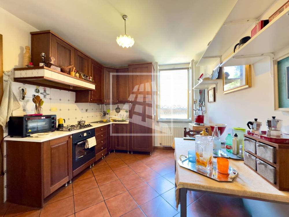 appartamento in vendita a Reggio nell'Emilia in zona Città Storica