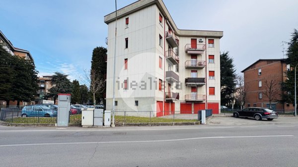 appartamento in vendita a Reggio nell'Emilia in zona Città Storica