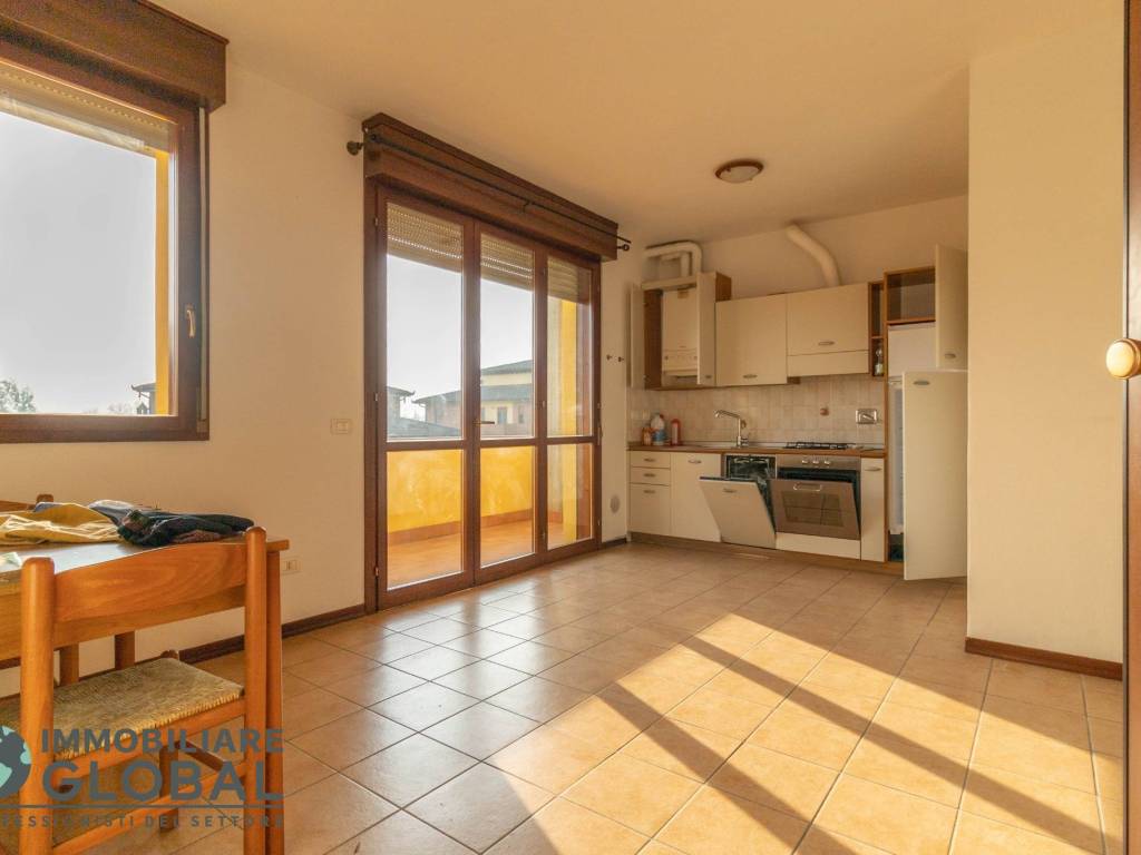 appartamento in vendita a Reggio nell'Emilia in zona Pieve Modolena