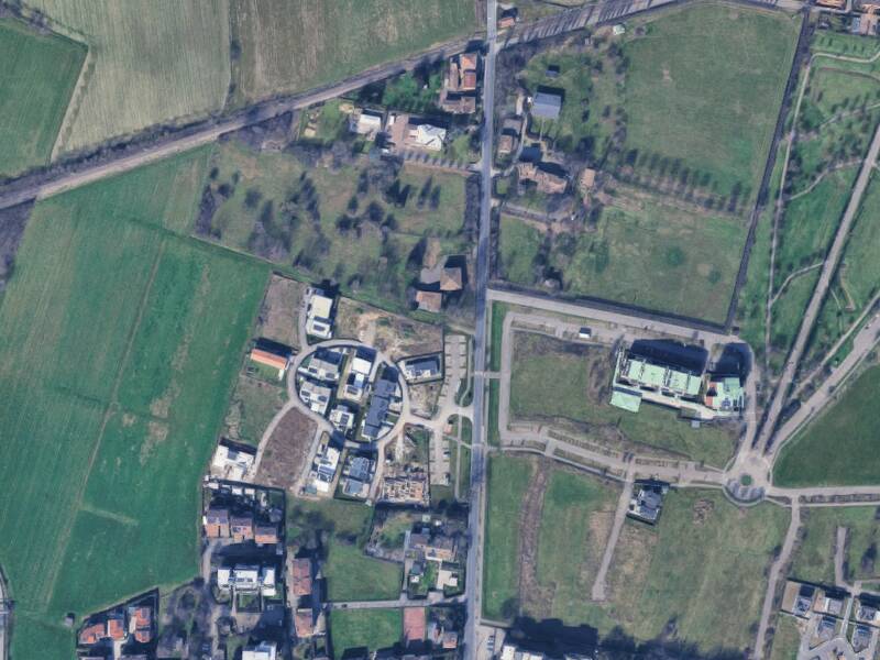 terreno edificabile in vendita a Reggio nell'Emilia in zona Tribunale