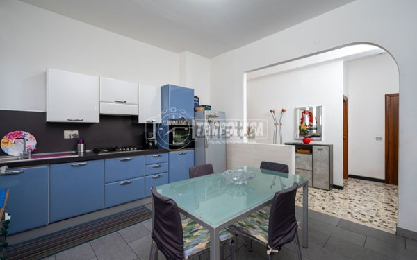 appartamento in vendita a Reggio nell'Emilia