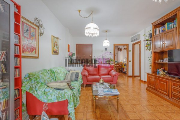 appartamento in vendita a Reggio nell'Emilia in zona Pappagnocca