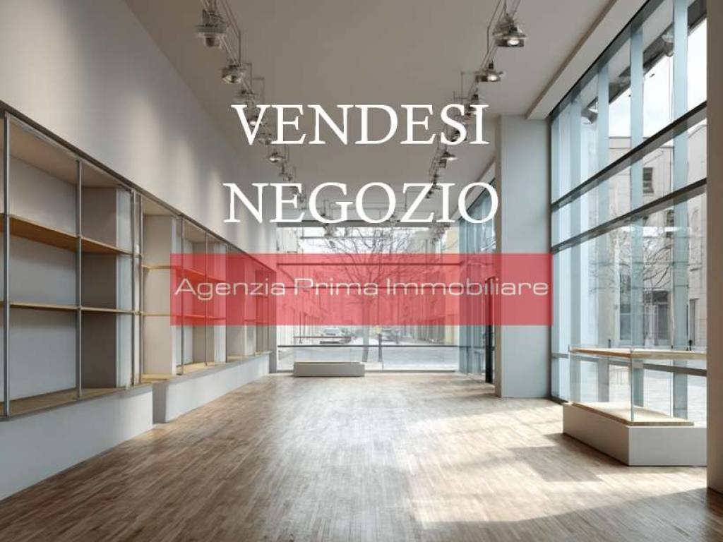 negozio in vendita a Reggio nell'Emilia