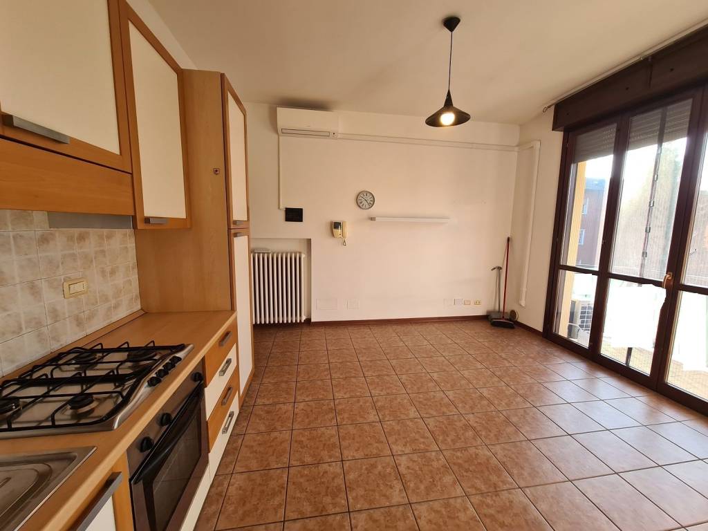 appartamento in vendita a Reggio nell'Emilia in zona San Prospero Strinati