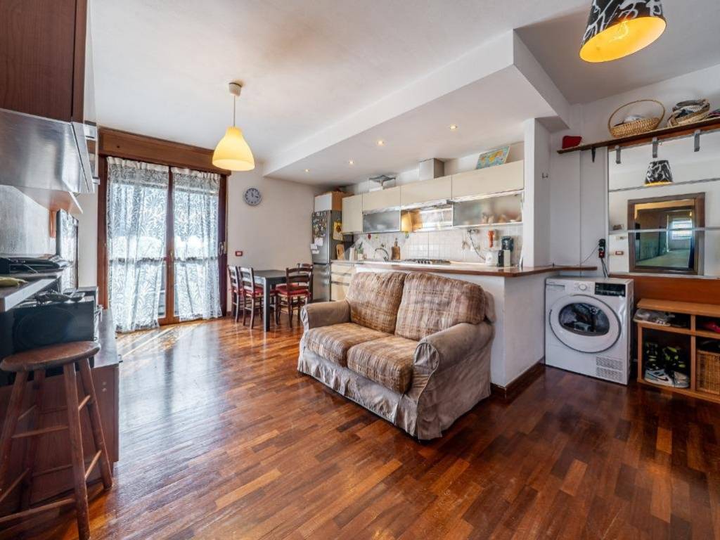 appartamento in vendita a Reggio nell'Emilia in zona Pieve Modolena