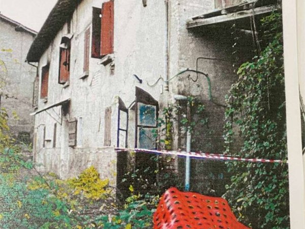 casa indipendente in vendita a Reggio nell'Emilia in zona Castellazzo