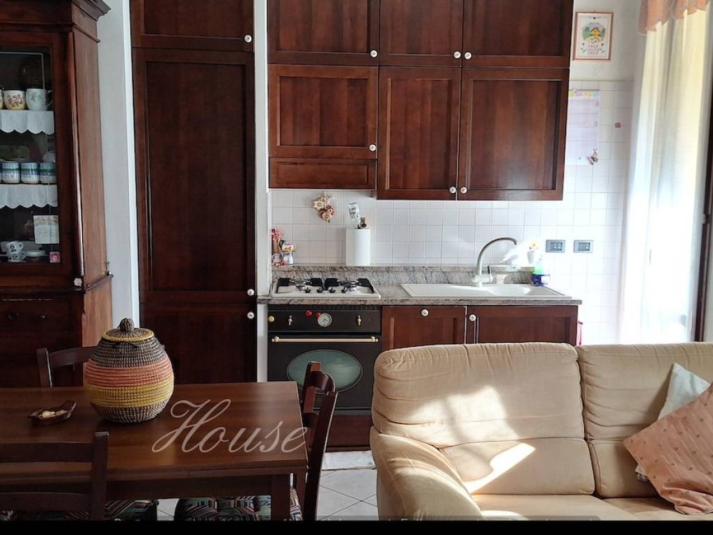 appartamento in vendita a Reggio nell'Emilia in zona Rivalta