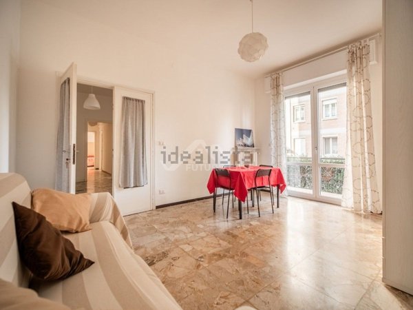 appartamento in vendita a Reggio nell'Emilia in zona Città Storica