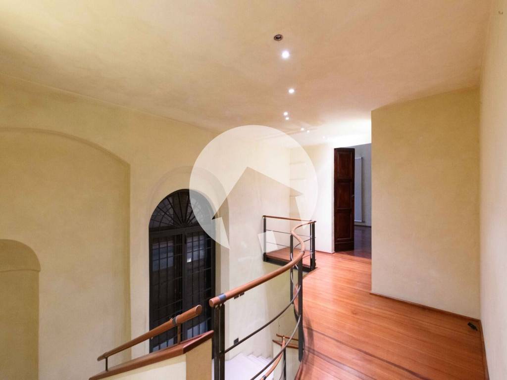 appartamento in vendita a Reggio nell'Emilia in zona Città Storica