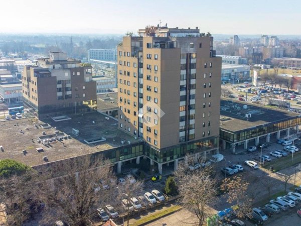 appartamento in vendita a Reggio nell'Emilia in zona Carrozzone