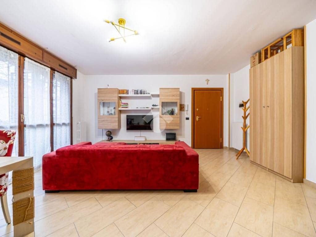 appartamento in vendita a Reggio nell'Emilia in zona Cadè / Gaida