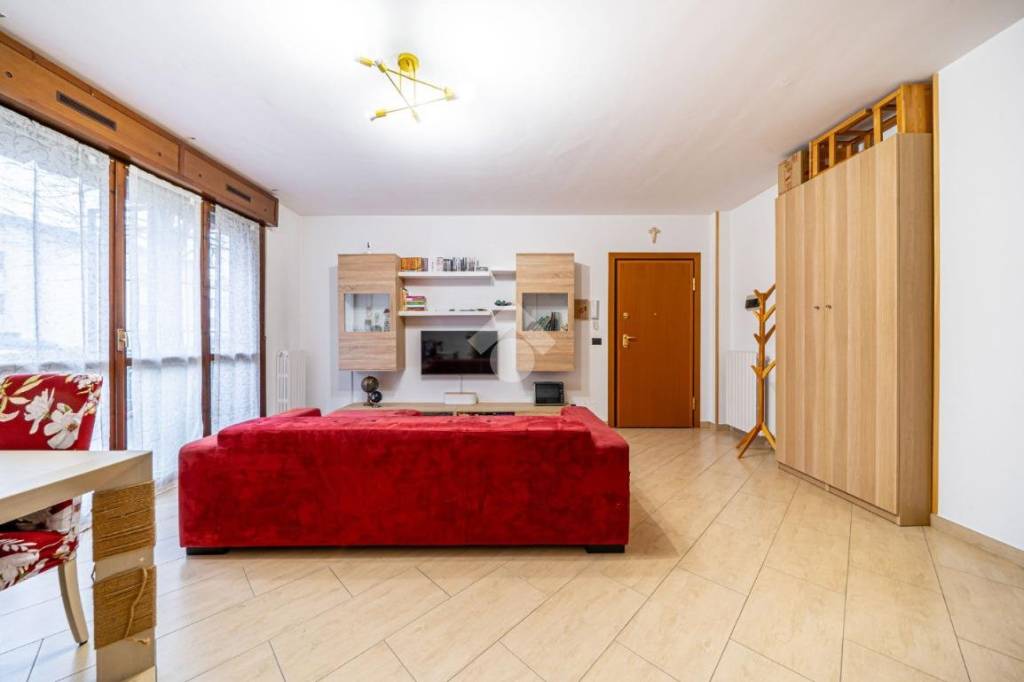 appartamento in vendita a Reggio nell'Emilia in zona Cadè / Gaida