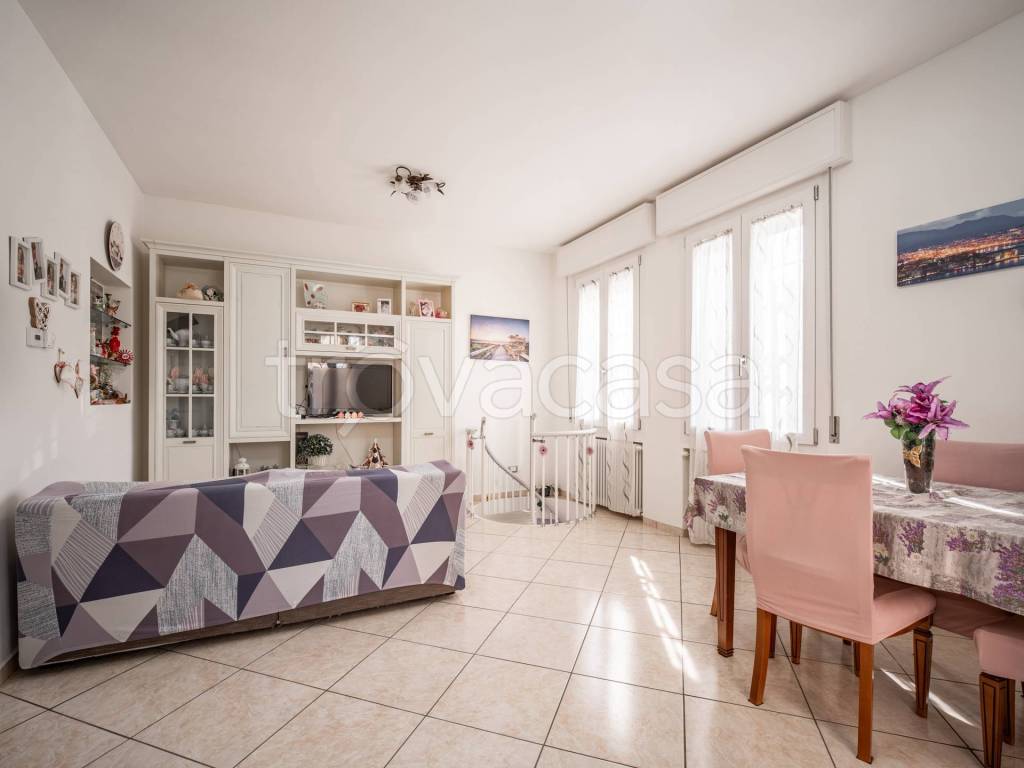 appartamento in vendita a Reggio nell'Emilia in zona Città Storica