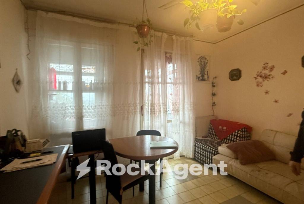 appartamento in vendita a Reggio nell'Emilia in zona Ospizio